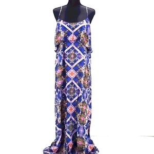 Exhilaration summer straps floral maxi dress Size: M/M